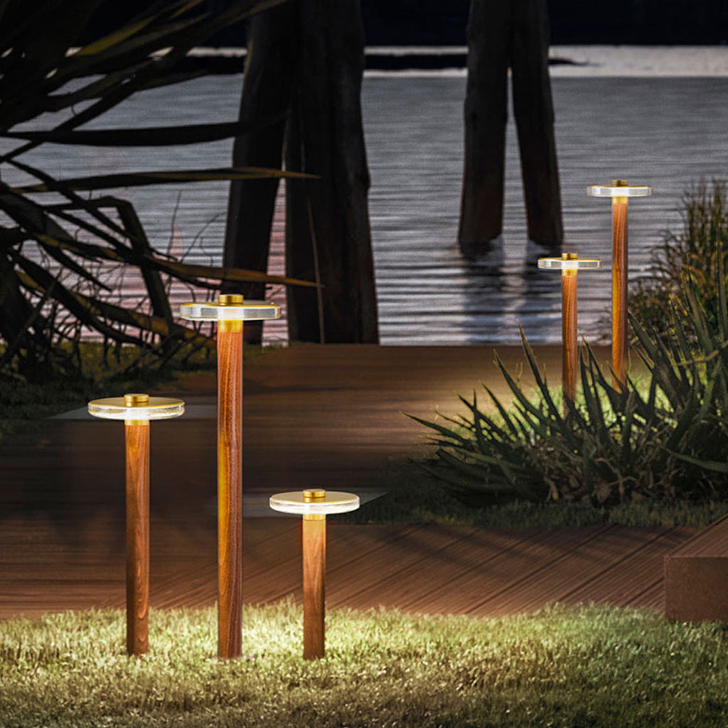 WINCHESTER GARDEN PATHWAY LANTERN - WEATHER-RESISTANT LED ILLUMINATION