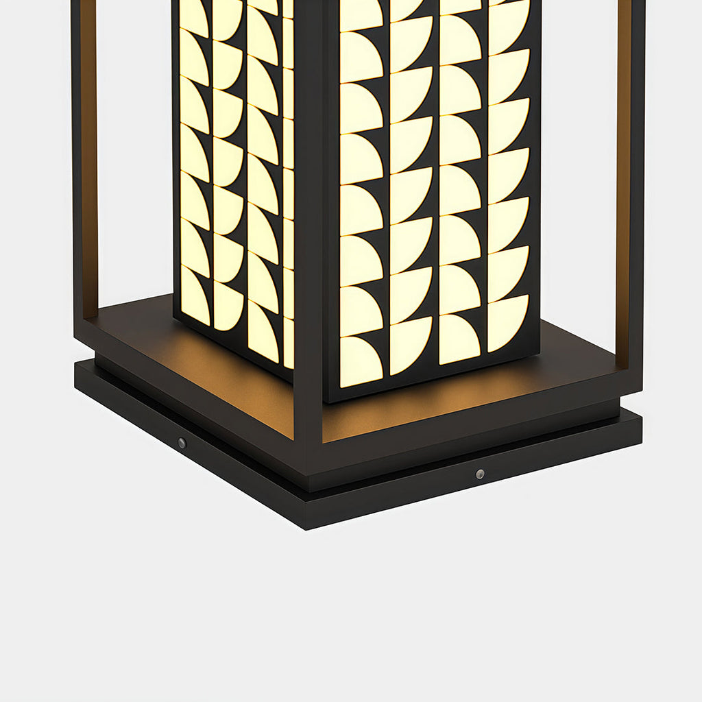 THORNBURY WEATHERPROOF GARDEN ILLUMINATOR