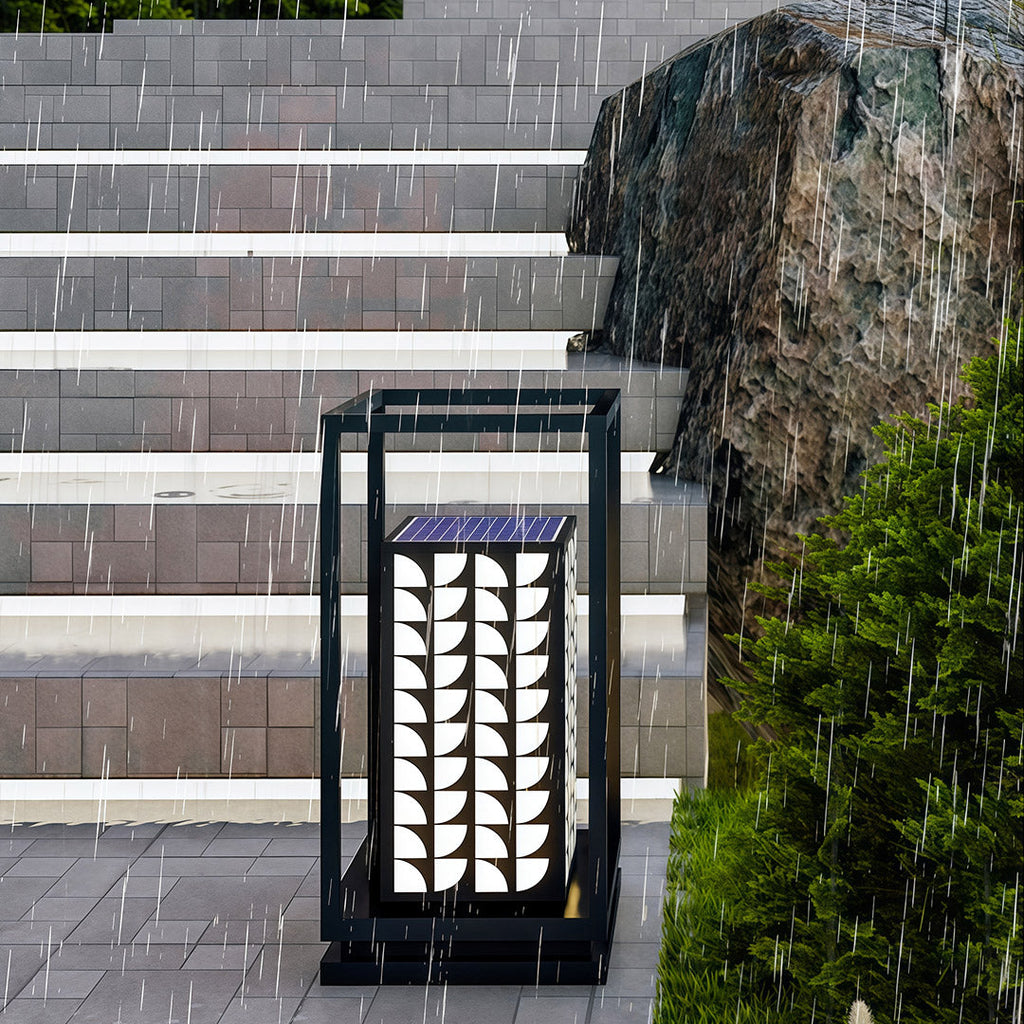 THORNBURY WEATHERPROOF GARDEN ILLUMINATOR