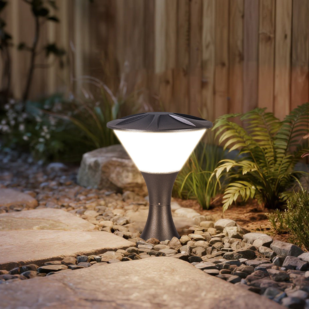 WINDSOR GLOW MODERN GARDEN POST LANTERN