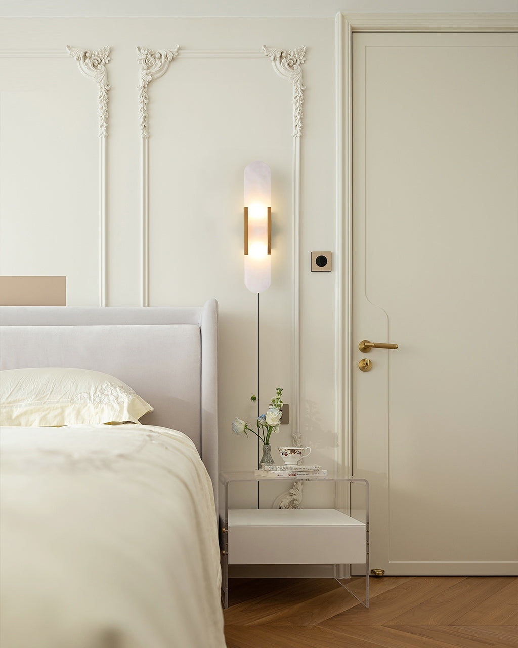 WINCHESTER GEOMETRIC IVORY WALL SCONCE