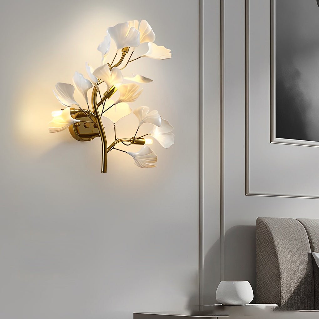 WINTHORPE GOLDEN LEAF TRIO DIMMER WALL LAMP