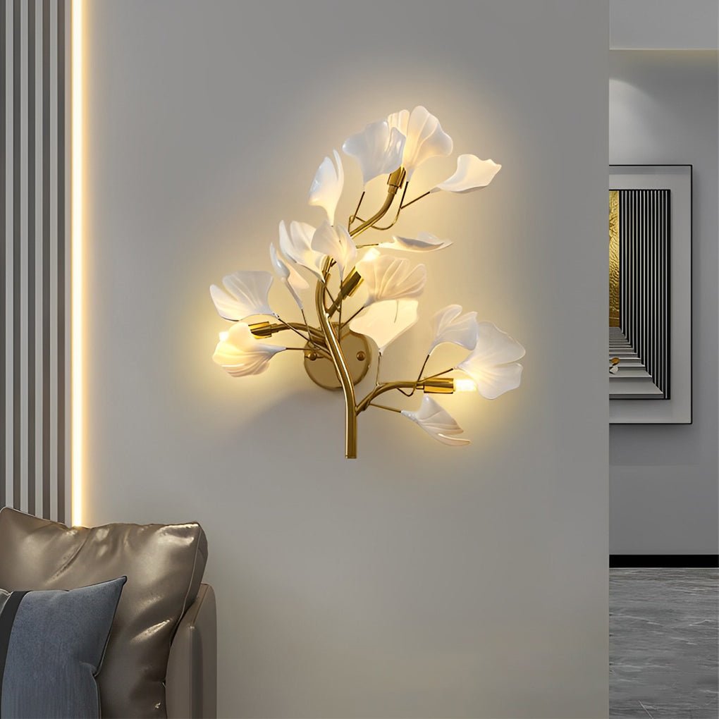 WINTHORPE GOLDEN LEAF TRIO DIMMER WALL LAMP