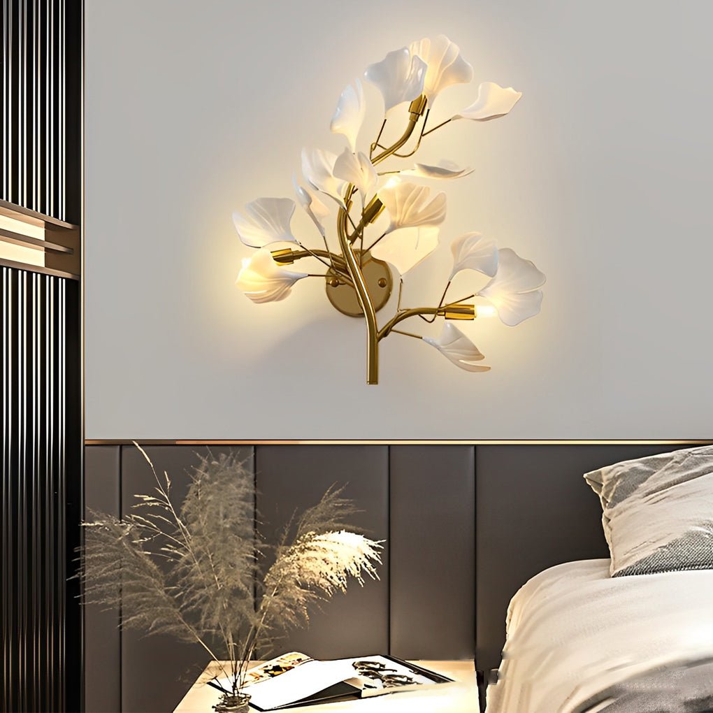 WINTHORPE GOLDEN LEAF TRIO DIMMER WALL LAMP