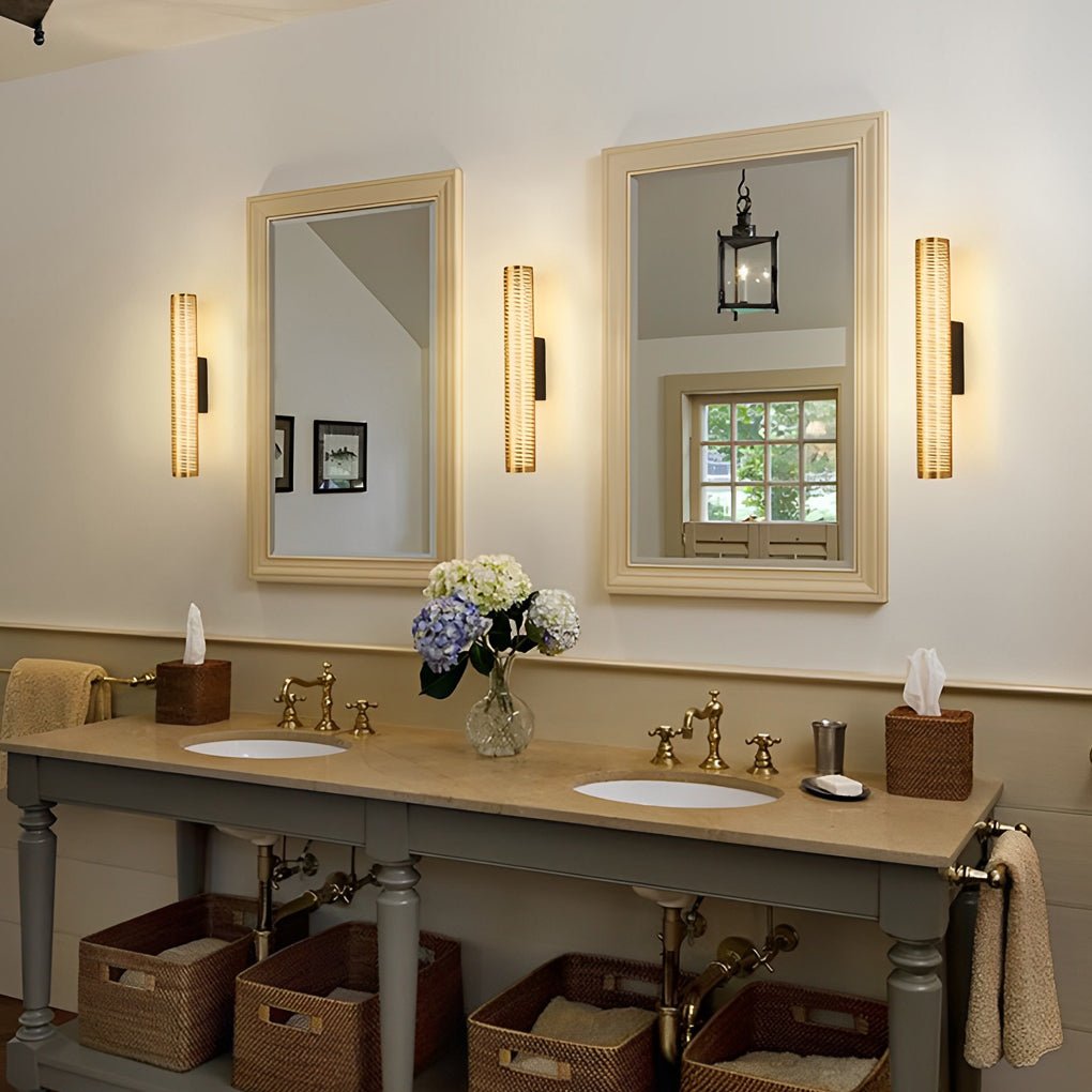 BROOKHAVEN MESH-ENCASED GOLD BATHROOM ILLUMINATOR