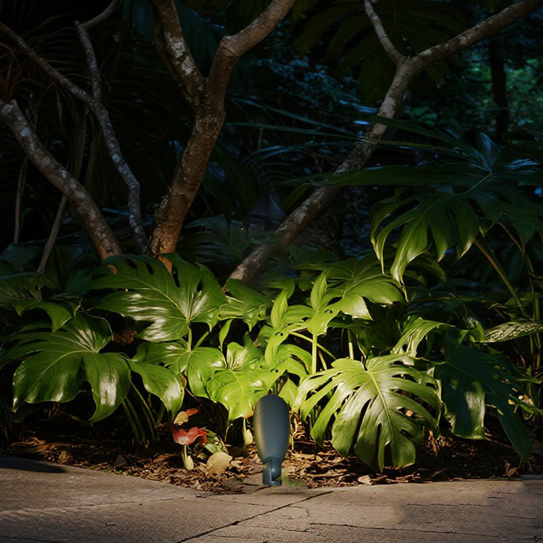 BRIGHTON WATERPROOF OUTDOOR ILLUMINATOR WITH MINIMALIST DESIGN