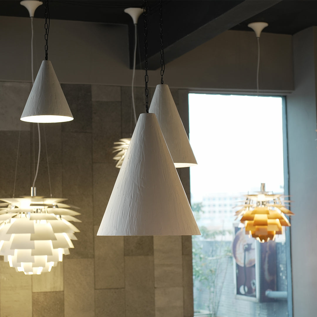FENWICK WHITE ADJUSTABLE HANGING LANTERN