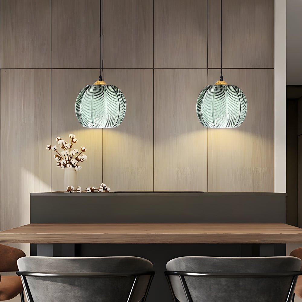 VERDANT VISTA GLASS PENDANT LIGHTING