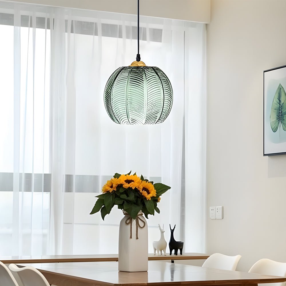 VERDANT VISTA GLASS PENDANT LIGHTING