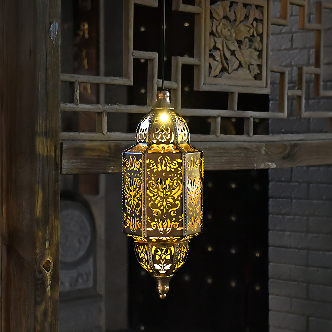 CALDERDALE SOLAR-ILLUMINATED MOROCCAN GARDEN LANTERN