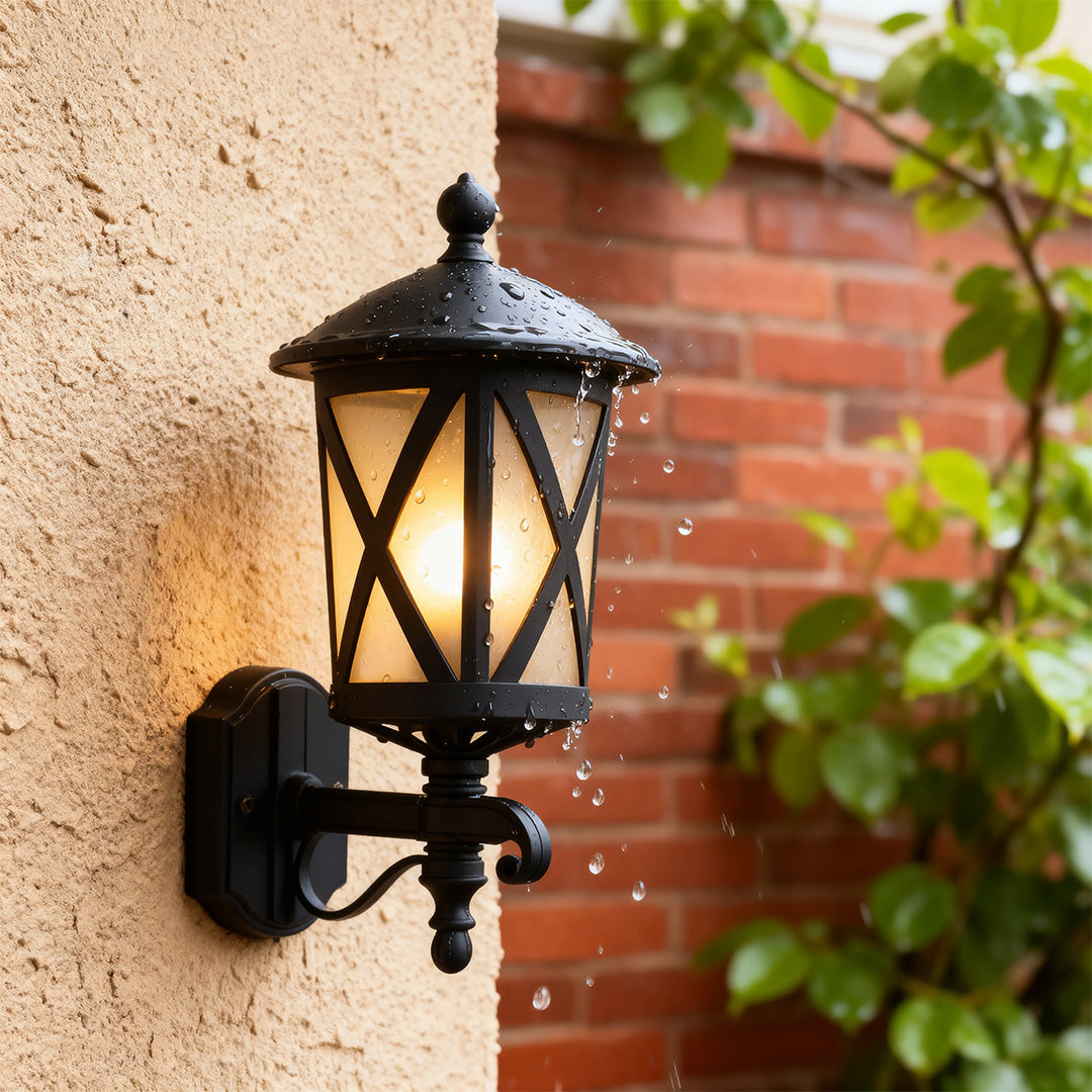 RAVENSTONE OUTDOOR BRASS WALL LANTERN, EUROPEAN INSPIRED WATER-RESISTANT DESIGN