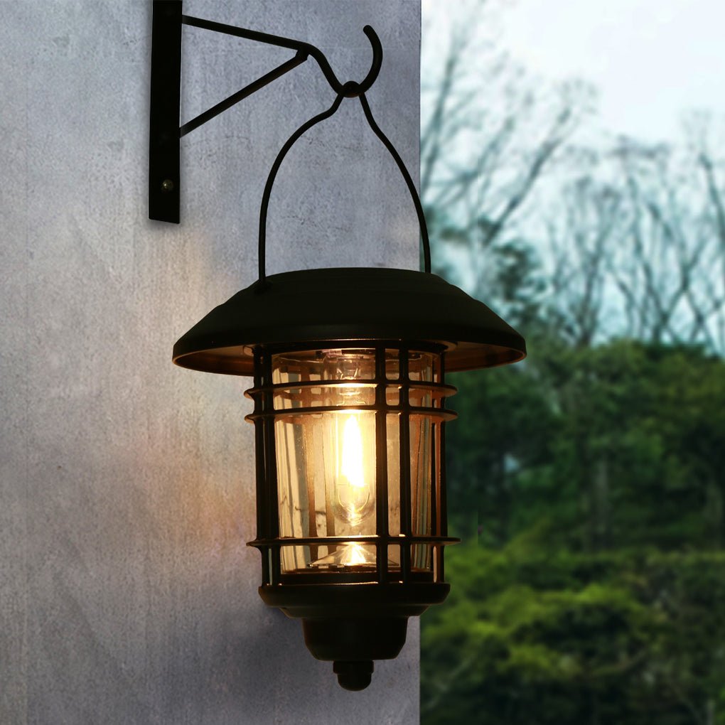 WINCHESTER SOLAR-POWERED OUTDOOR WALL SCONCE