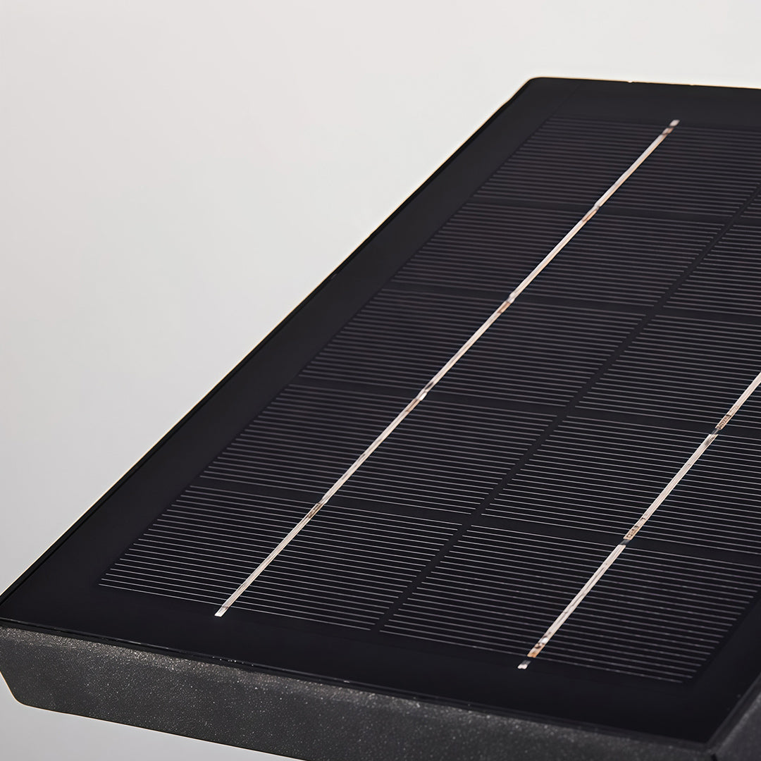 WINTHORPE SOLAR-POWERED OUTDOOR WALL LANTERN