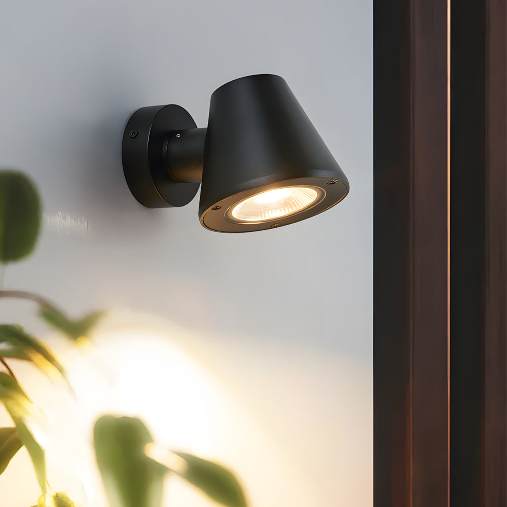 WINTHORPE WEATHERPROOF LED WALL LANTERN FOR DISTANT ILLUMINATION