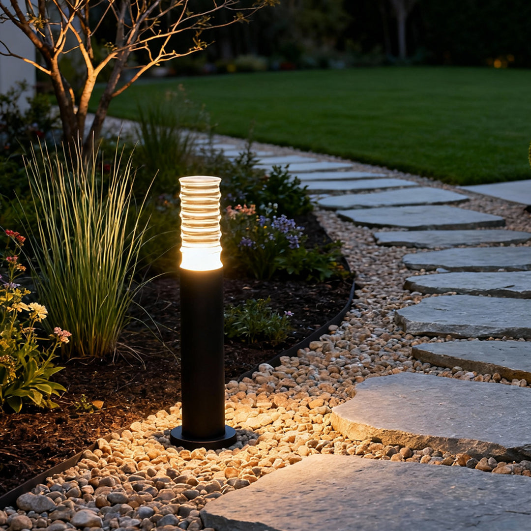 RAVENSCROFT WOODLAND LED PATHWAY LANTERN