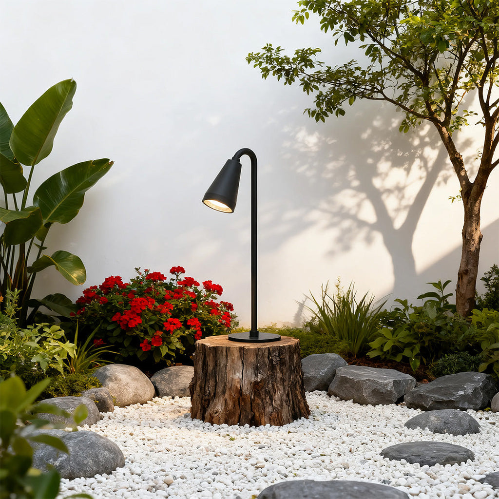 WINDSOR GARDEN PATHWAY ILLUMINATOR - Contemporary Waterproof Outdoor Light