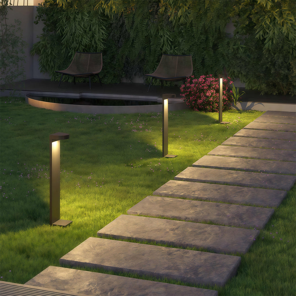 WINDSOR GARDEN PATHWAY LANTERN - Sleek Waterproof LED Outdoor Illumination