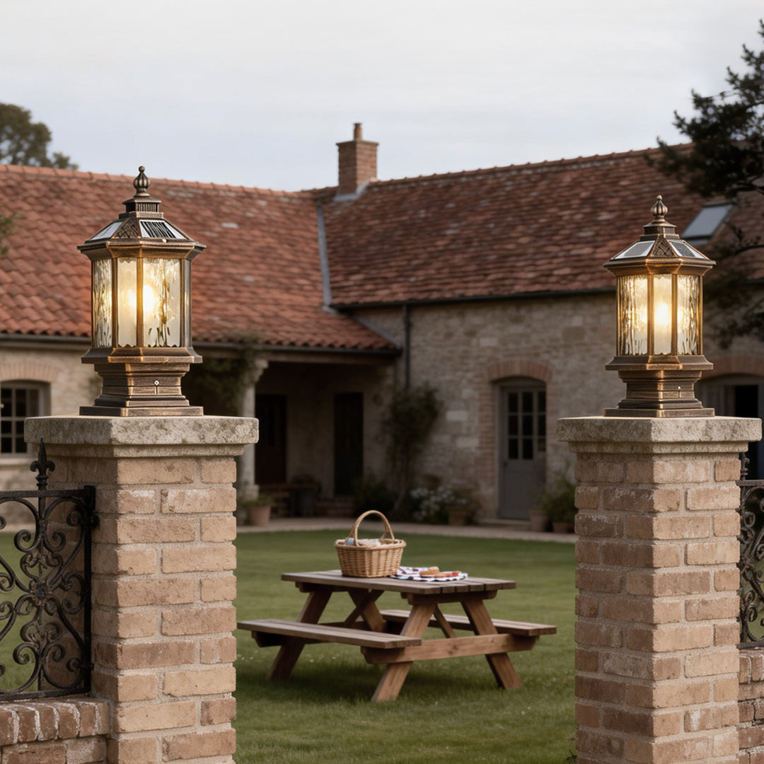 WINTHROP VINTAGE LANTERN PIER LIGHT