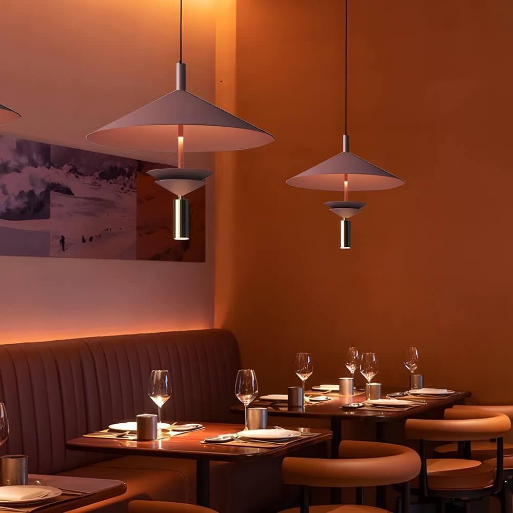 WINDSOR SPOTLIGHT HANGING LANTERN