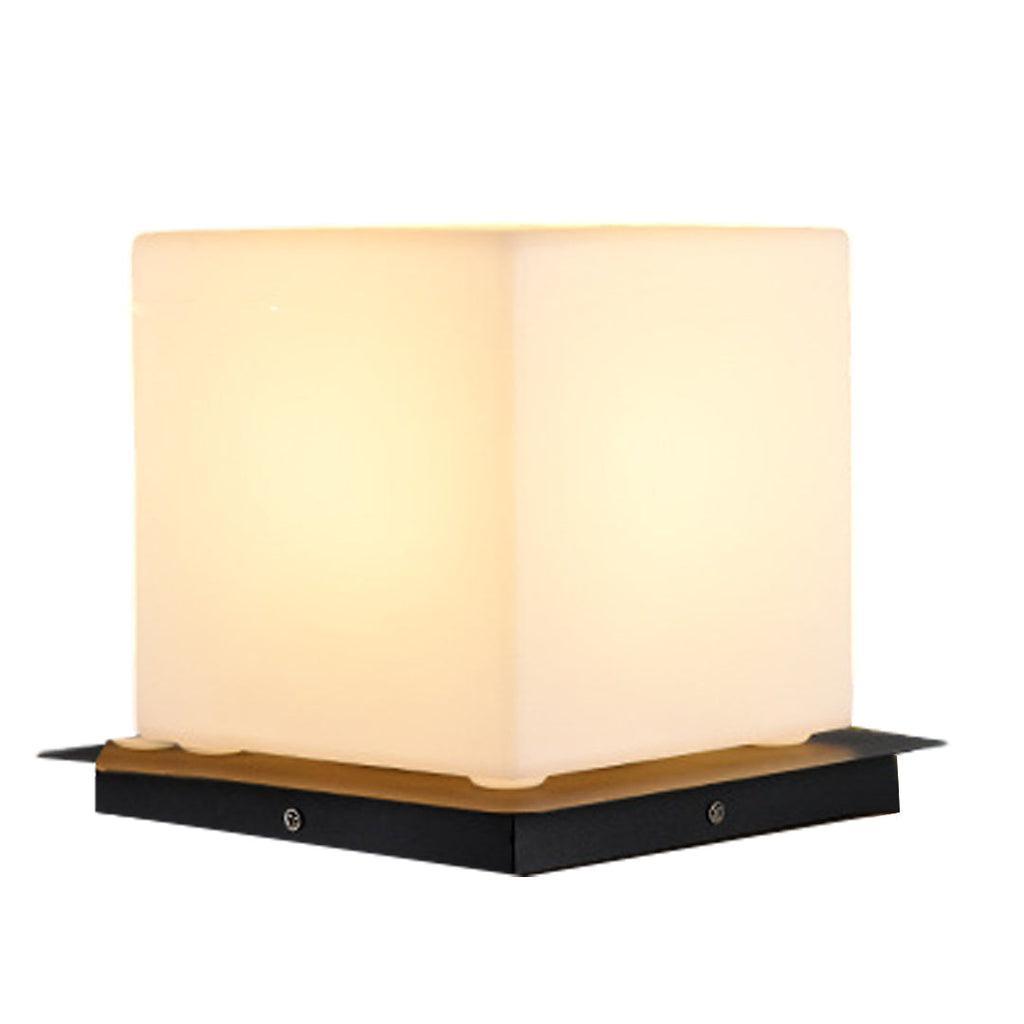 WINCHESTER AQUAPROOF OUTDOOR COLUMN LIGHTS WITH POLYETHYLENE SHADE
