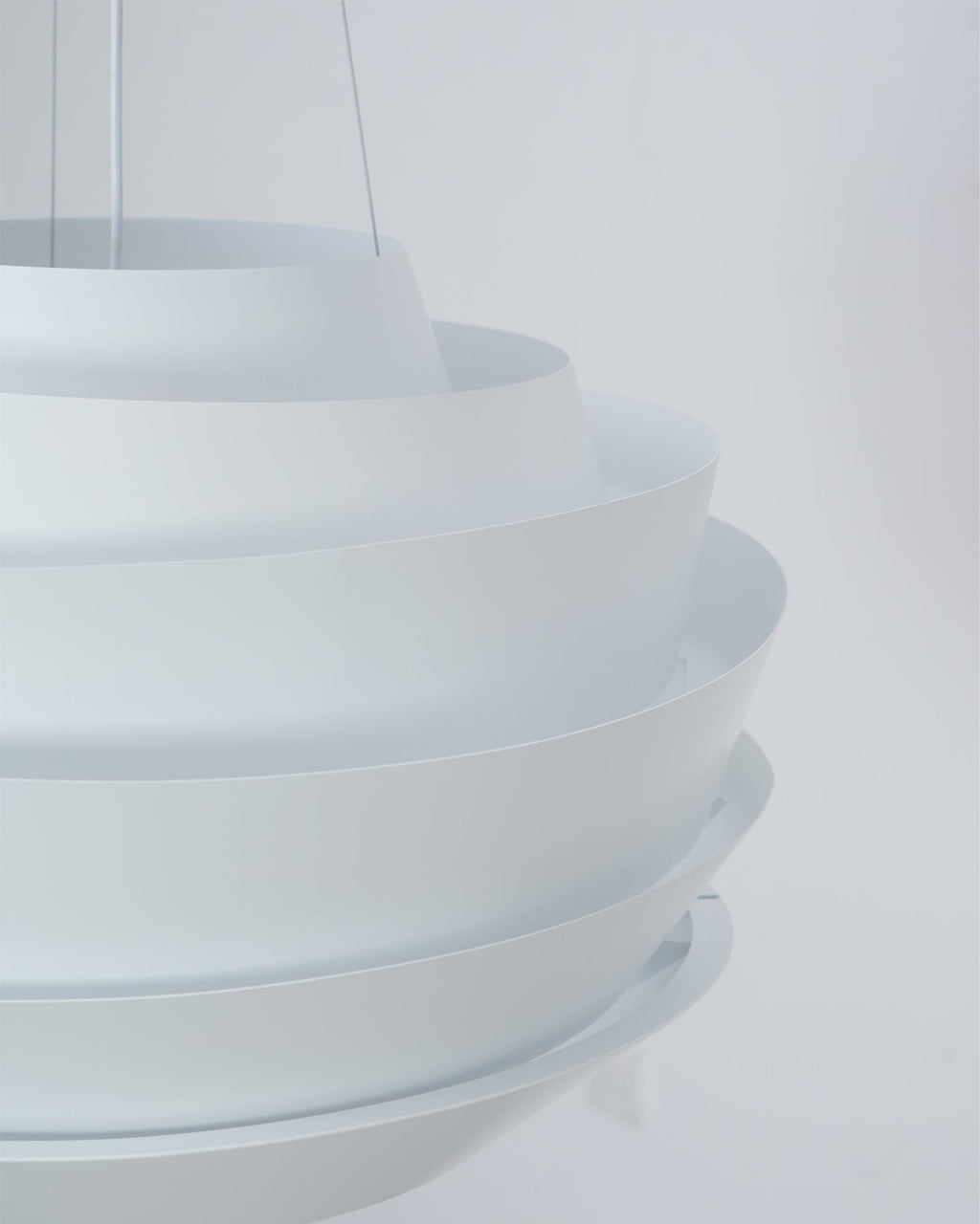 VIVIENNE SUNBEAM HANGING ILLUMINATOR