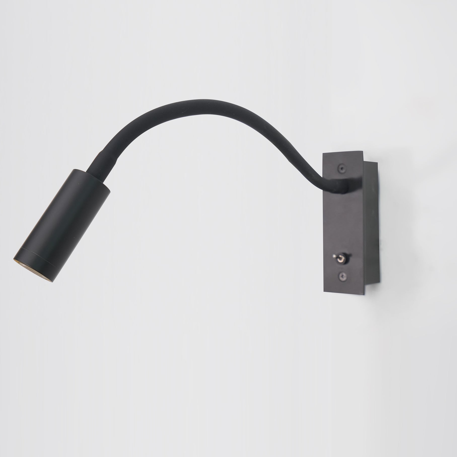 WINDSOR ARTISAN LED WALL SCONCE