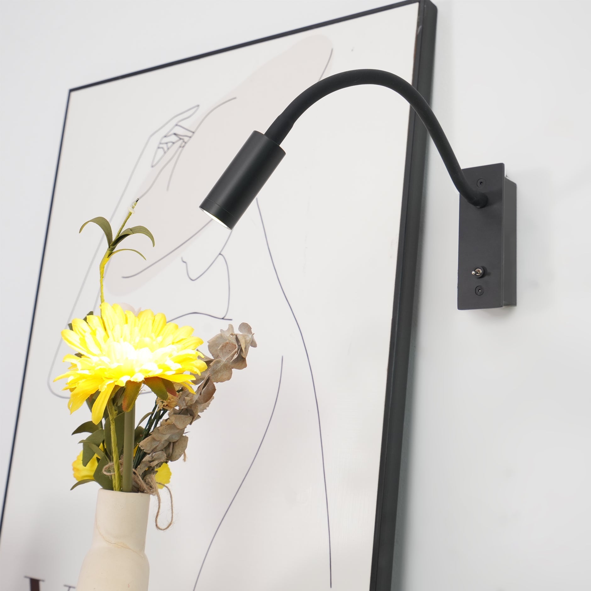 WINDSOR ARTISAN LED WALL SCONCE