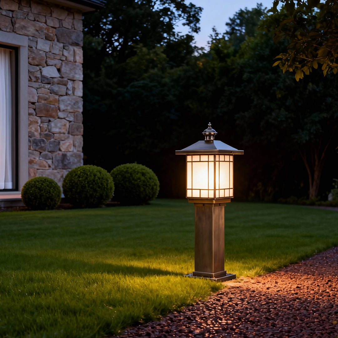 WINDSOR HILLS WATERPROOF LED GARDEN PILLAR LIGHT