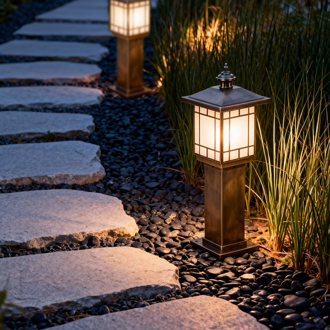 WINDSOR HILLS WATERPROOF LED GARDEN PILLAR LIGHT