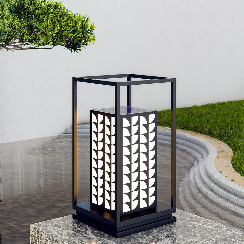 THORNBURY WEATHERPROOF GARDEN ILLUMINATOR