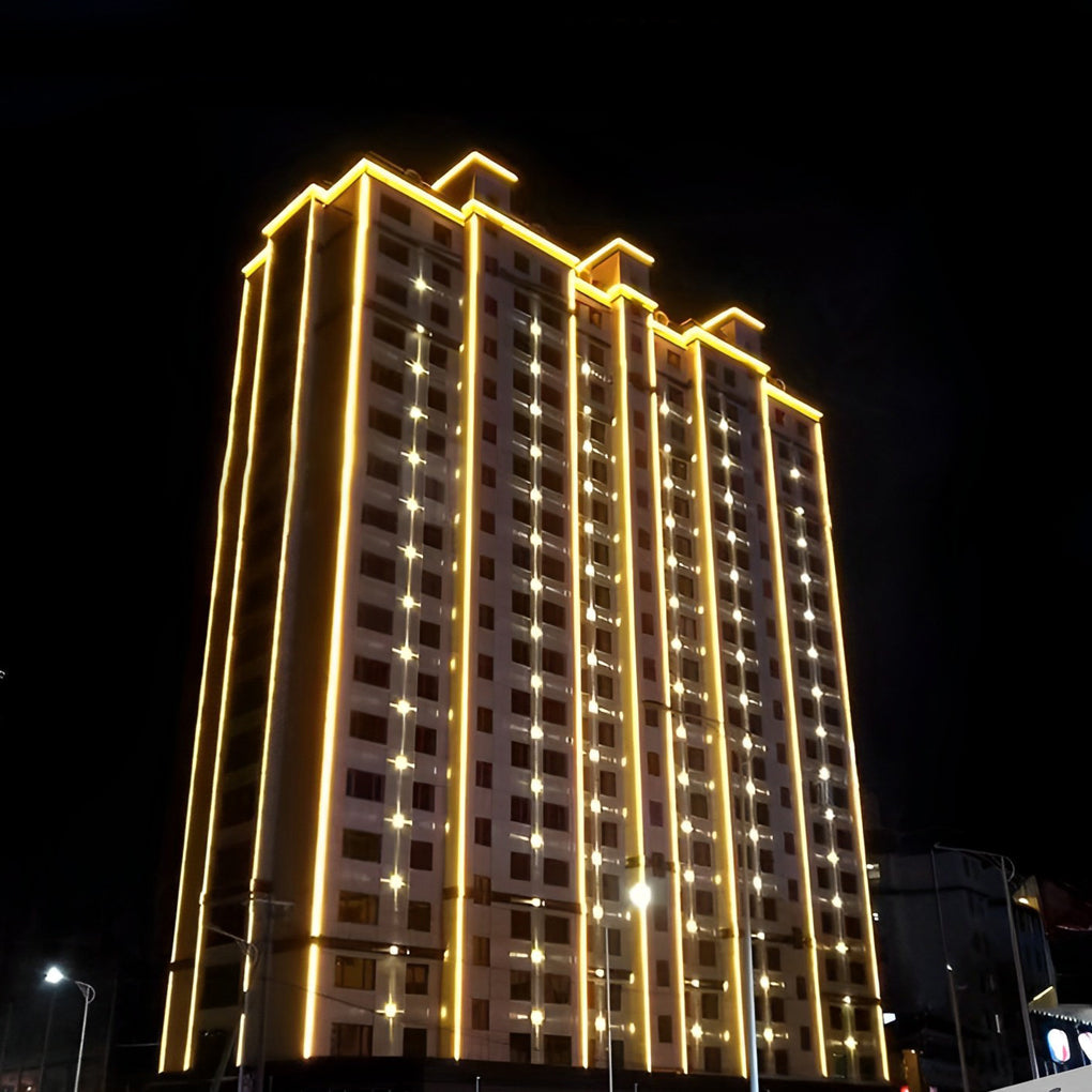 WINTHORPE ILLUMINATED ARCHITECTURAL WALL WASHER