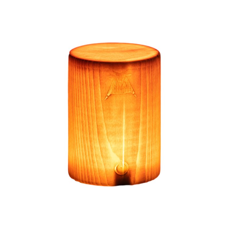 1. "WINSLOW ILLUMINATION CUBE TABLE LANTERN"  
   - A modern cube-shaped lamp that casts a warm glow, perfect for accentuating any space.

2. "DORCHESTER GLOWING SQUARE TABLE LIGHT"  
   - A sophisticated square lamp that combines contemporary design with