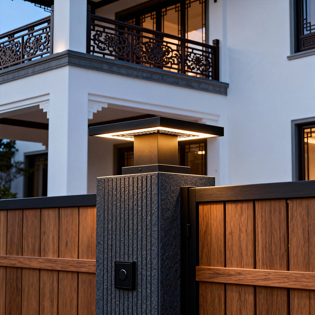 WINDSOR HARBOR GLOW OUTDOOR PILLAR LANTERN