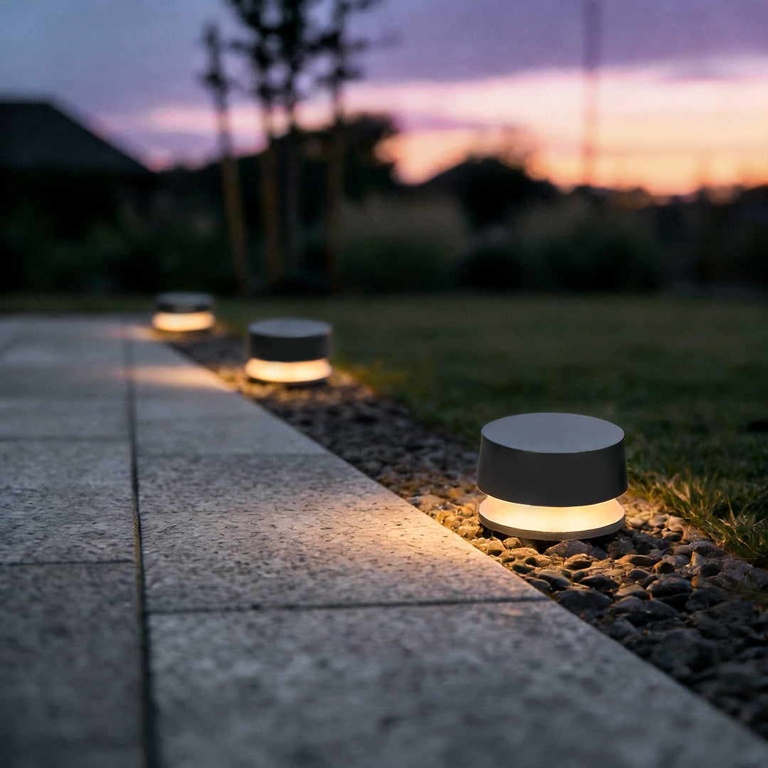 BRAMLEY RAINPROOF PATHWAY ILLUMINATOR
