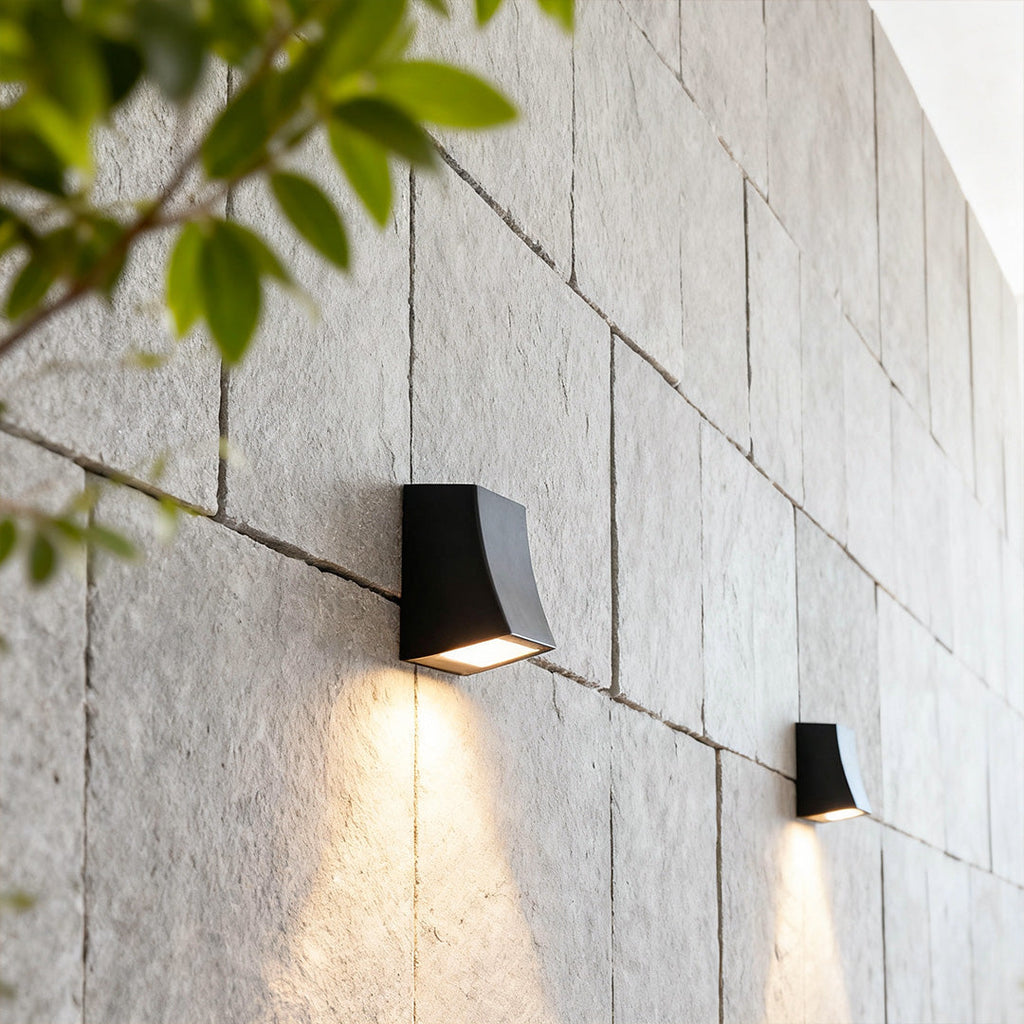 WINDSOR IRON CLAD OUTDOOR SCONCE LIGHTING
