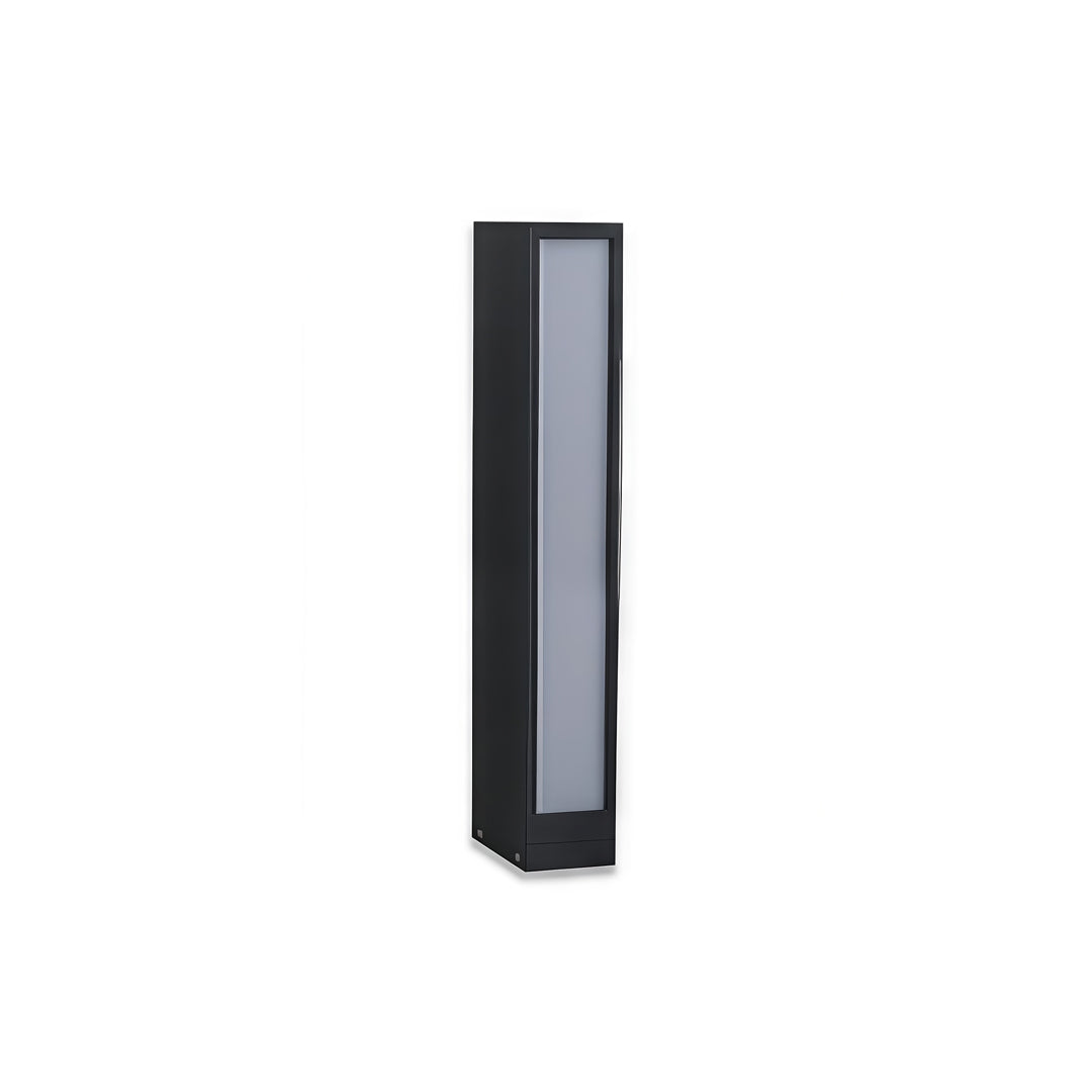 BRAMBLETON RAINPROOF GARDEN WALL LANTERN