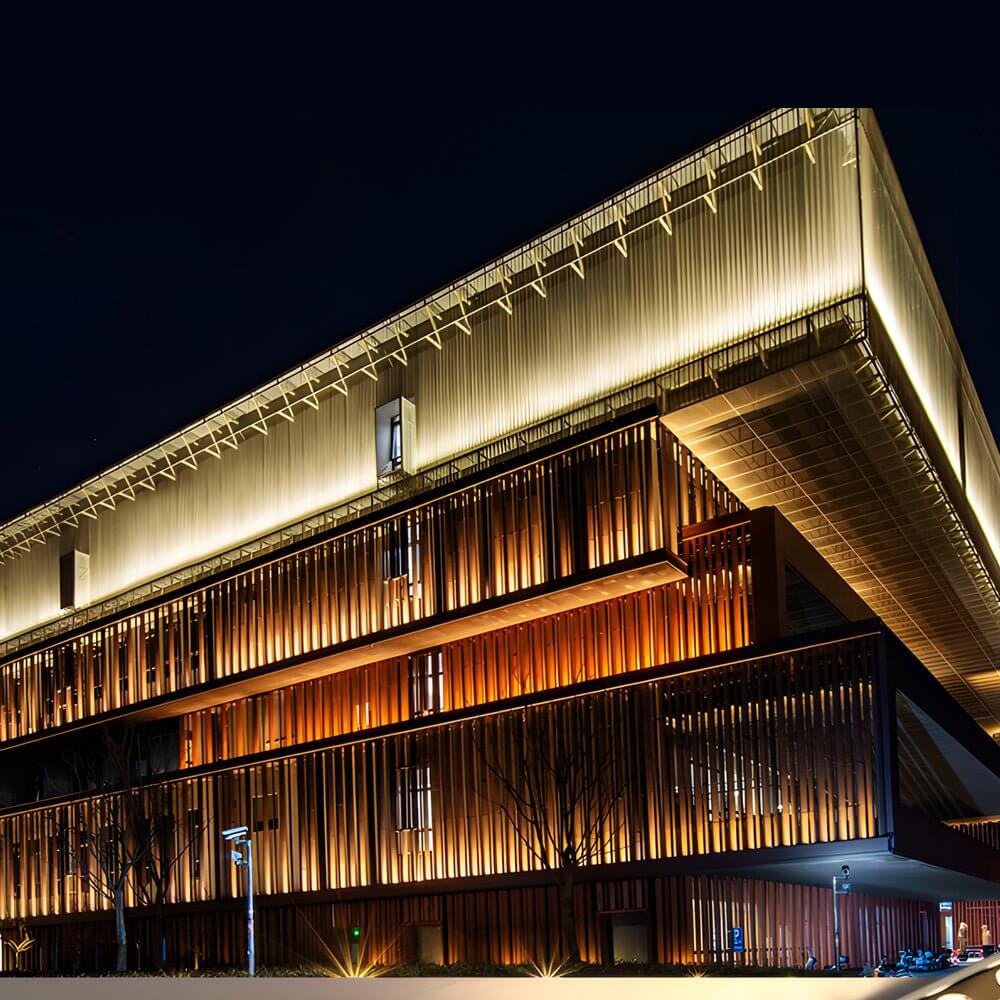 WINTHORPE MODERN LINEAR ALUMINUM WALL ILLUMINATOR