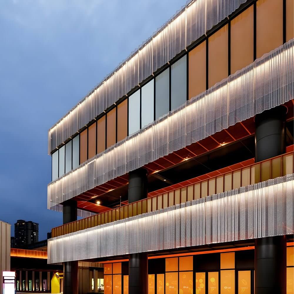 WINTHORPE MODERN LINEAR ALUMINUM WALL ILLUMINATOR