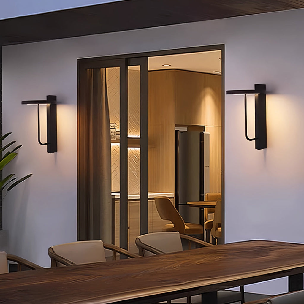 BLACKWOOD RUSTIC OUTDOOR WALL LANTERN
