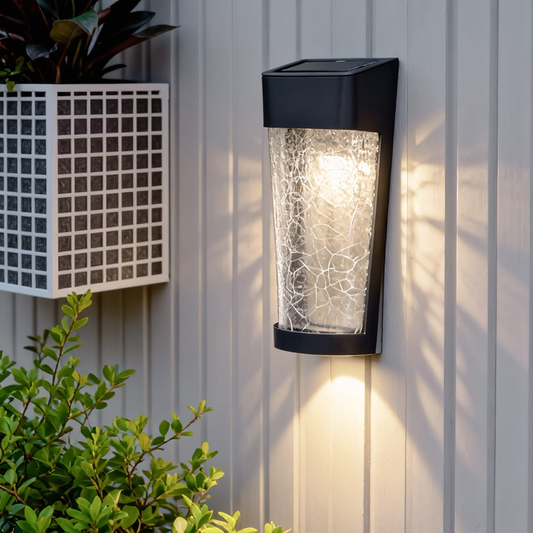 CHISWICK GLOWING GARDEN WALL LANTERN