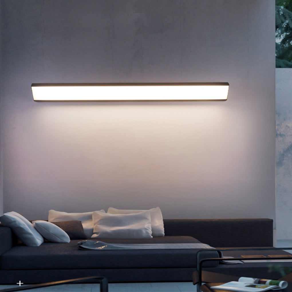 WINTHROP MODERN LED OUTDOOR WALL LANTERN