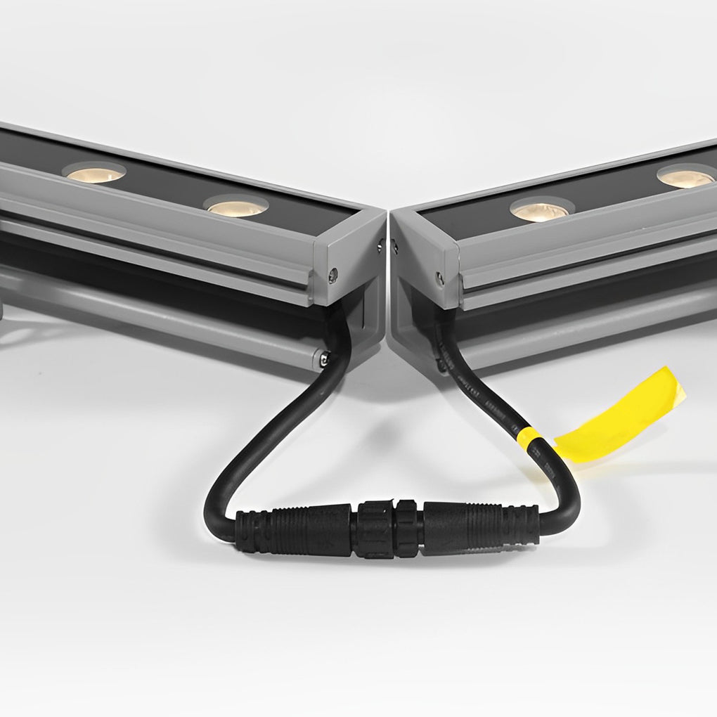 WINTHORPE ALUMINUM RISING LED GARDEN ILLUMINATOR