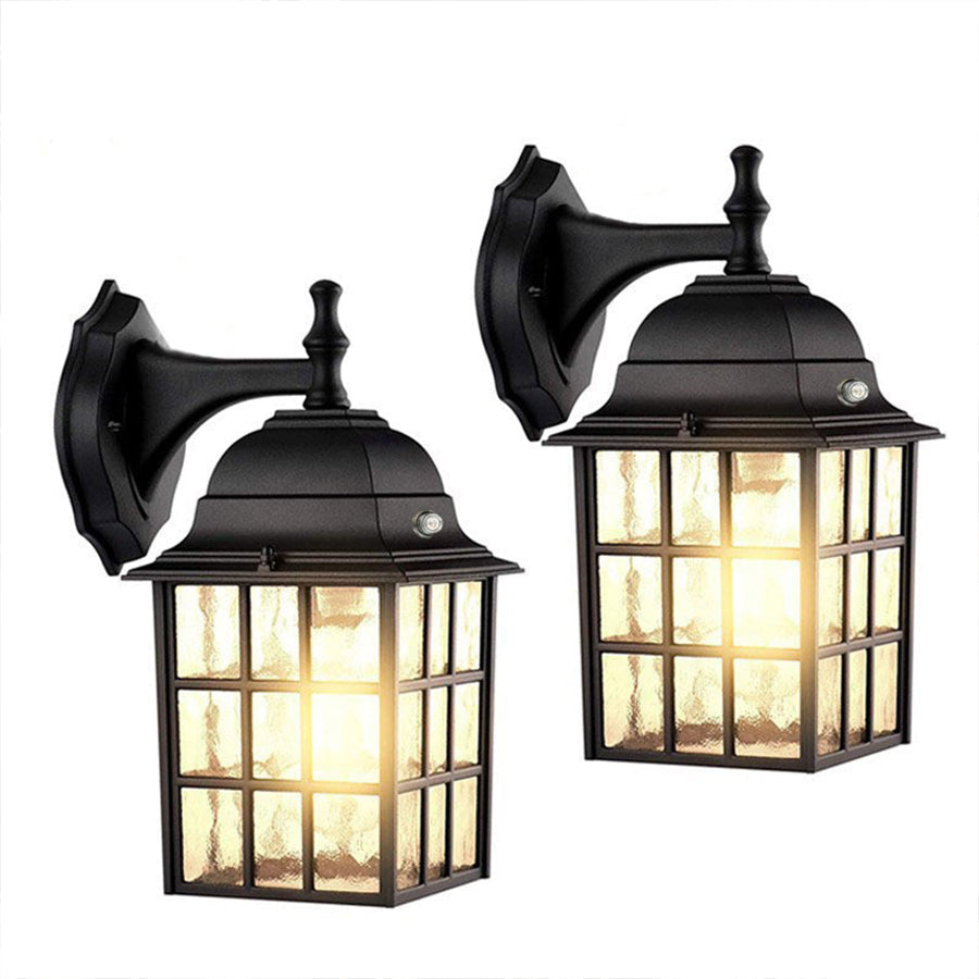 BRACKENDALE ALUMINUM OUTDOOR ILLUMINATOR