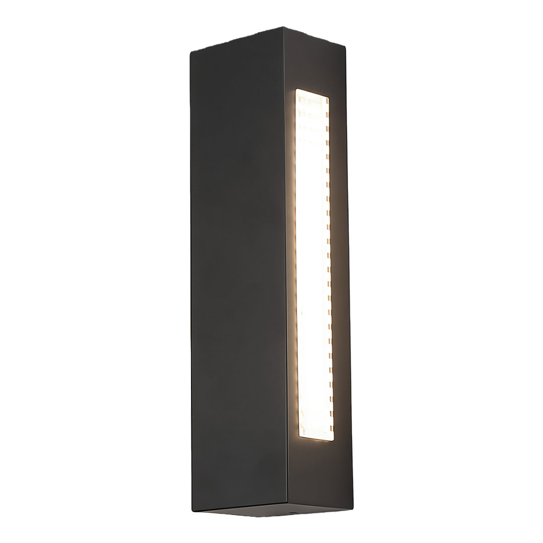 WINDSOR GARDEN LED WALL LANTERN - WEATHERPROOF ILLUMINATION