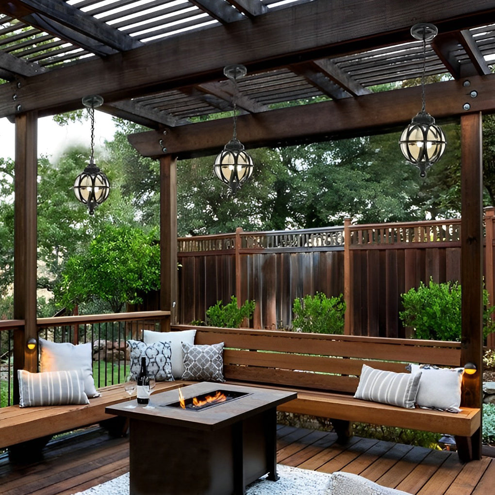 WINTHORPE METAL GLOBE OUTDOOR PENDANT LIGHT