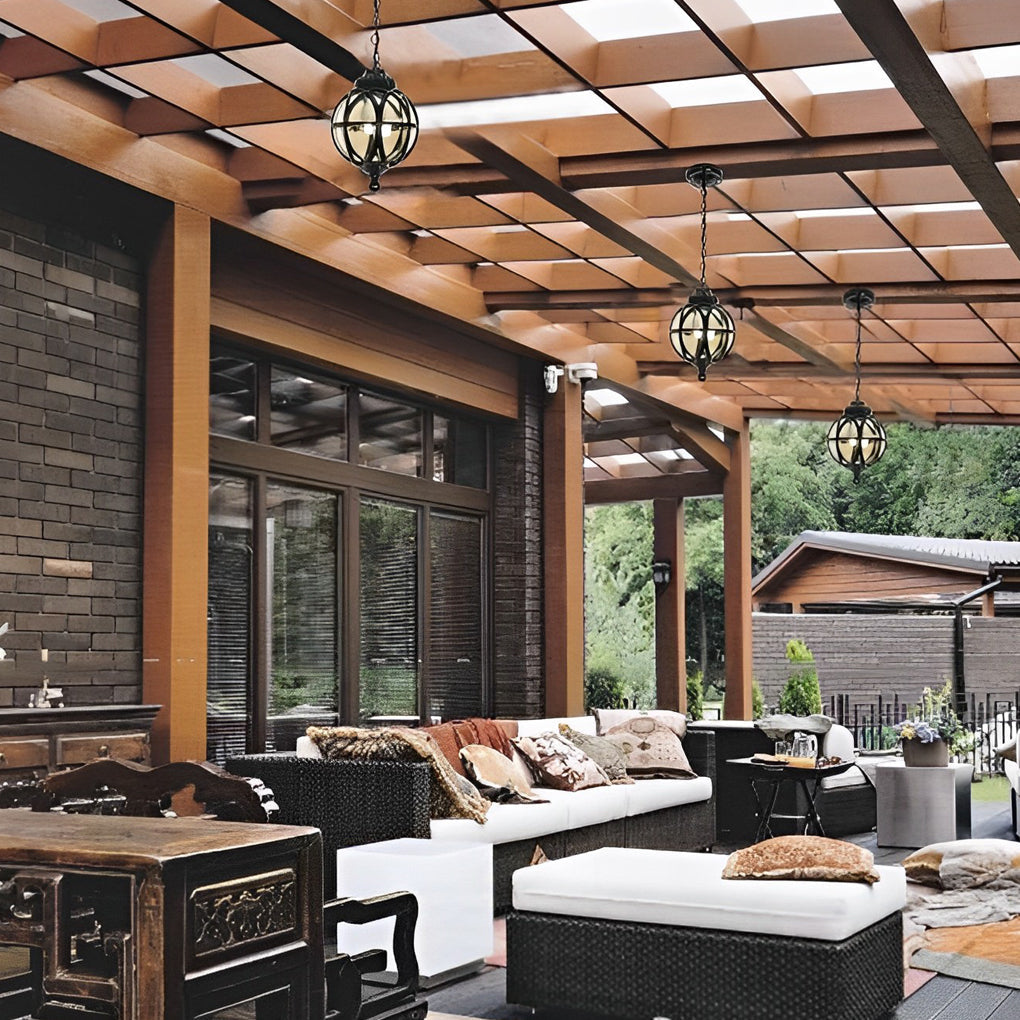WINTHORPE METAL GLOBE OUTDOOR PENDANT LIGHT