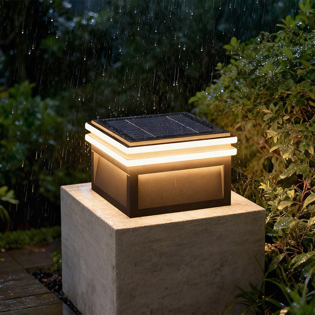 WINDSOR METAL SQUARE PIER LIGHTING, WATER-RESISTANT MINIMALIST DESIGN