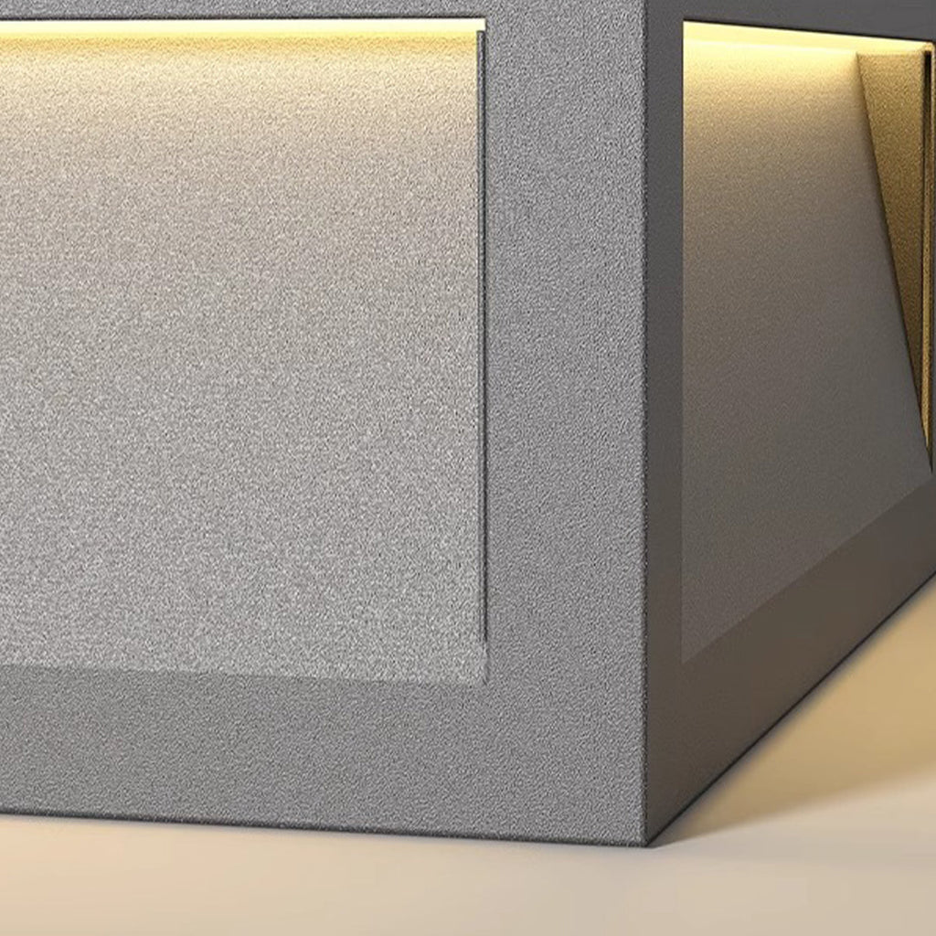 WINDSOR METAL SQUARE PIER LIGHTING, WATER-RESISTANT MINIMALIST DESIGN