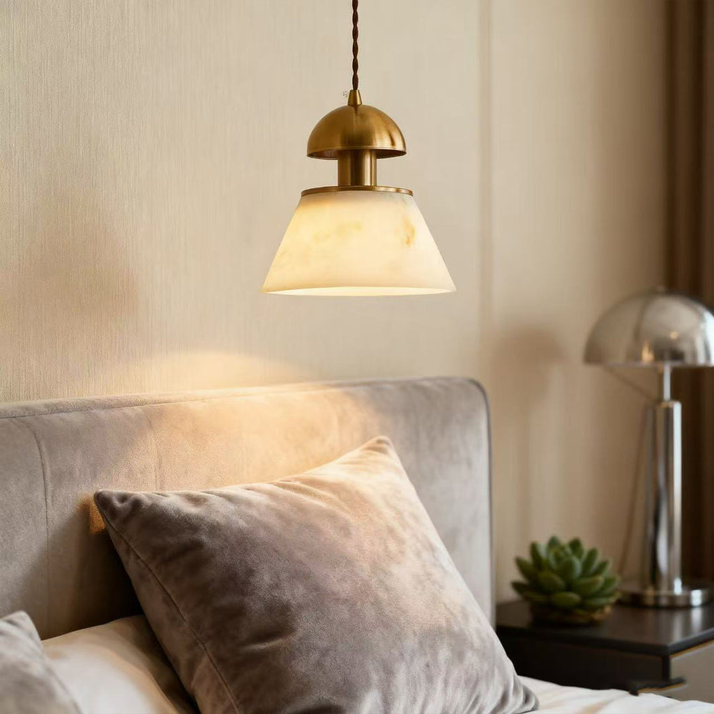 RAVENSTHORPE CLOUDSTONE METALLIC PENDANT LIGHT