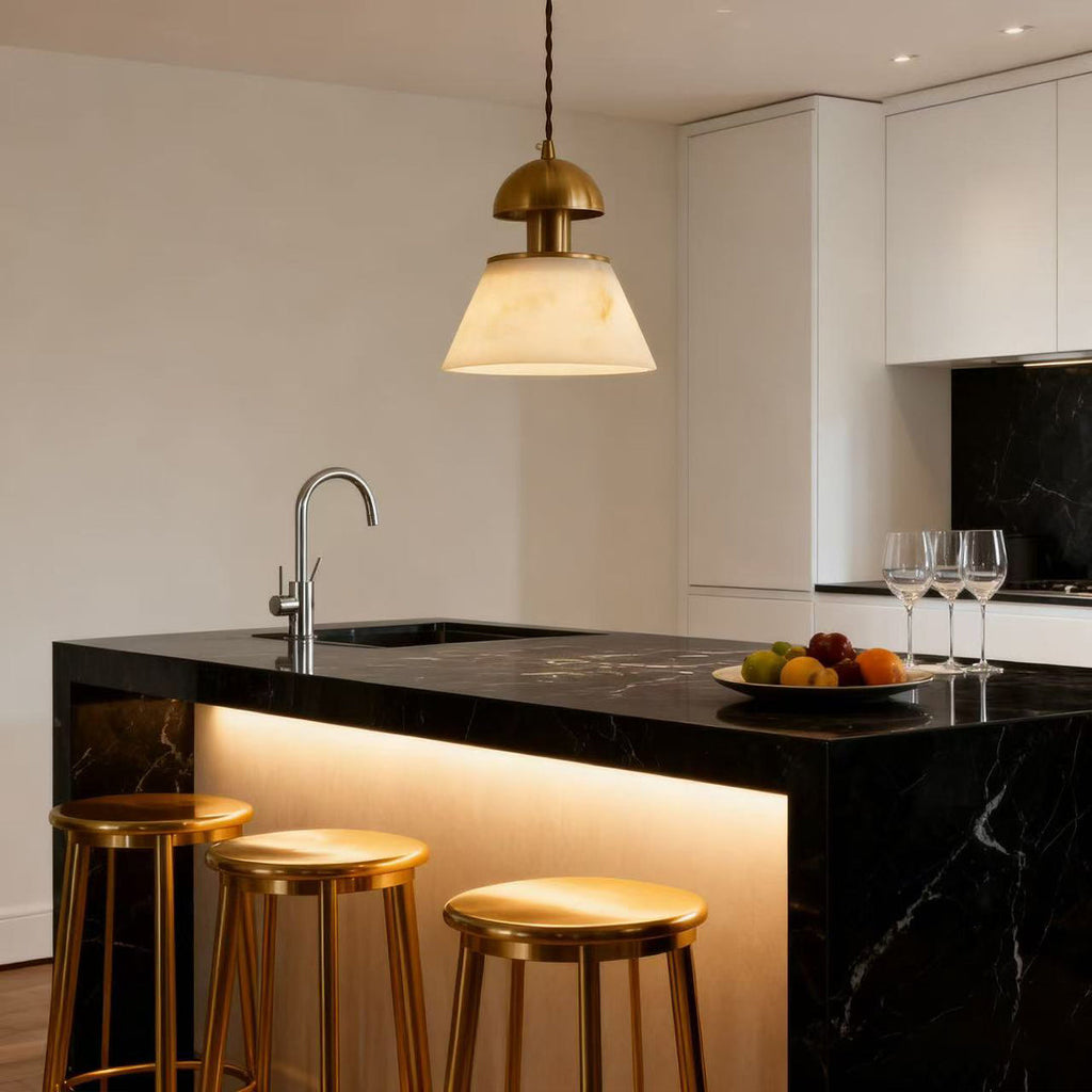 RAVENSTHORPE CLOUDSTONE METALLIC PENDANT LIGHT